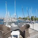 Hausboot Sutje Bateau-hôtel *