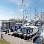 Hausboot Sutje