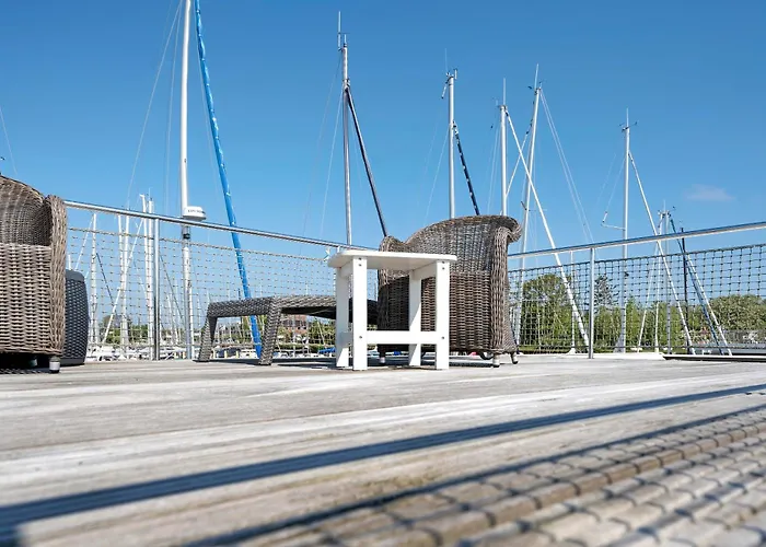 Πλωτό κατάλυμα Hausboot Sutje *